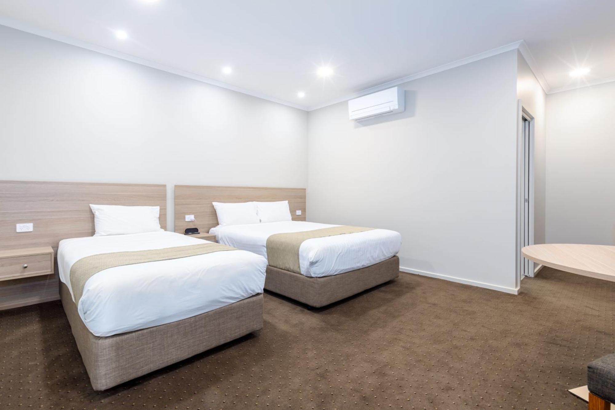 Somerset Hotel Ngoại thất bức ảnh